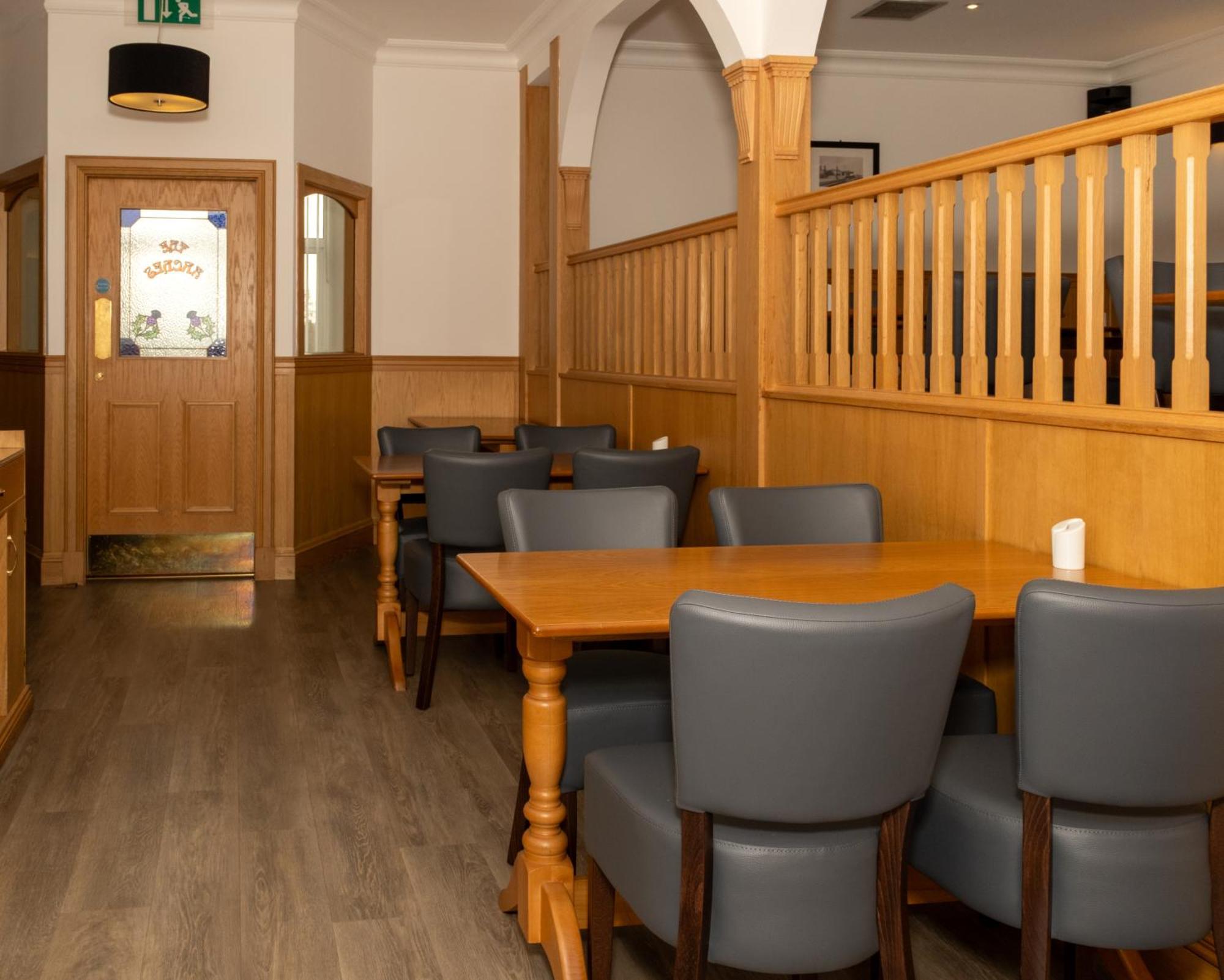Station Hotel Ellon Exterior foto